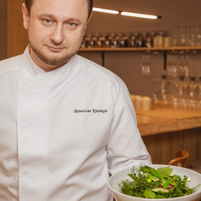 Вячеслав Казаков