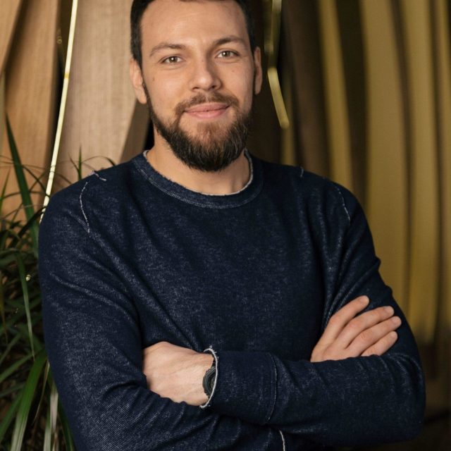 Александр Булавцев