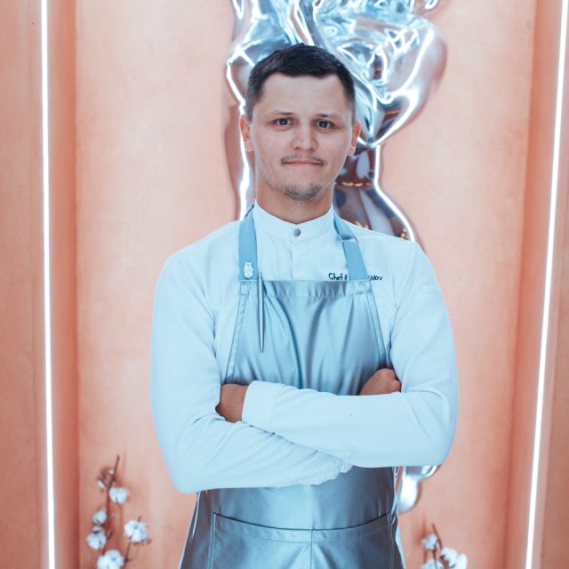Роман Баженов