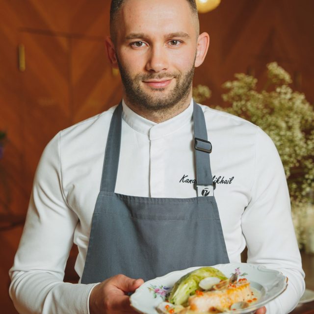 Михаил Канаш