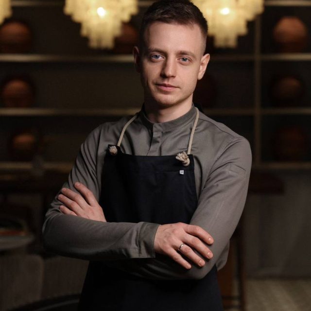 Александр Шаповалов
