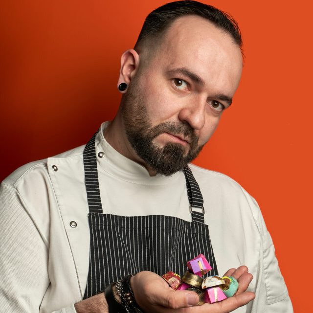 Илья Савченко