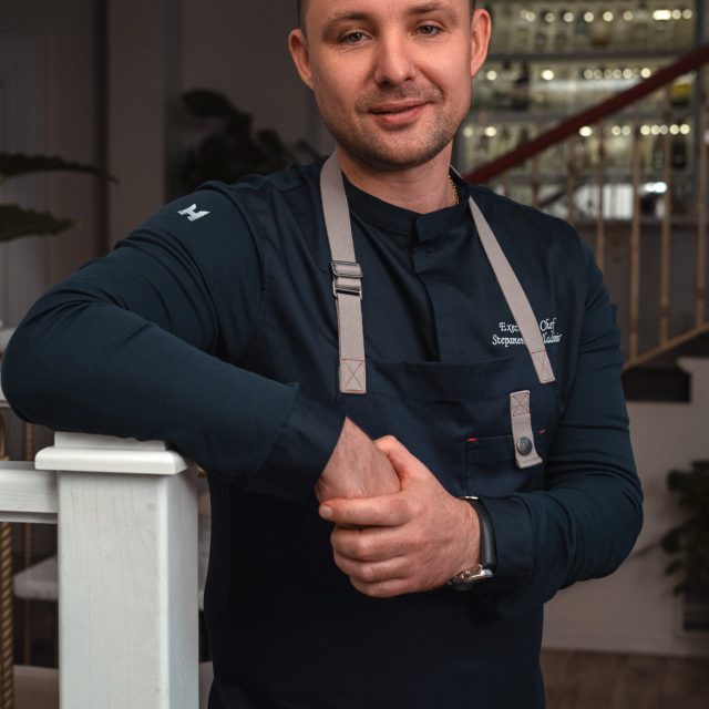 Владимир Степаненко