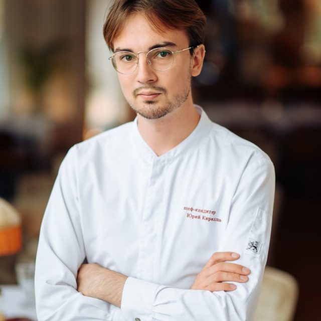 Юрий Поладьян