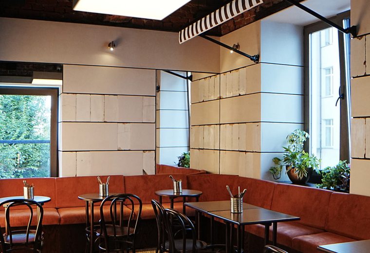 Oui Oui открылся на Китай-городе: французскую классику перевели в fast casual