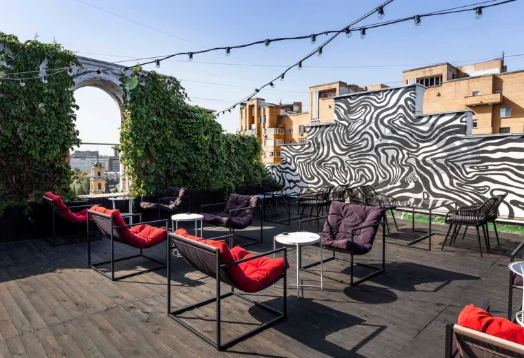 Roof Lounge