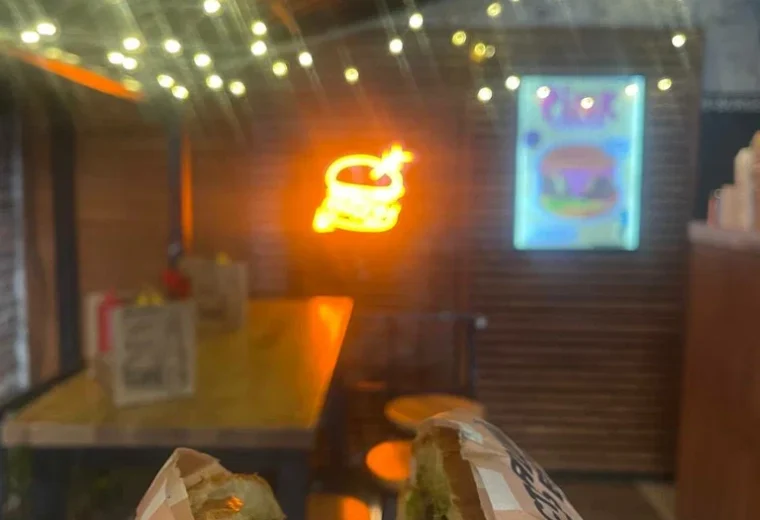 BB & Burgers