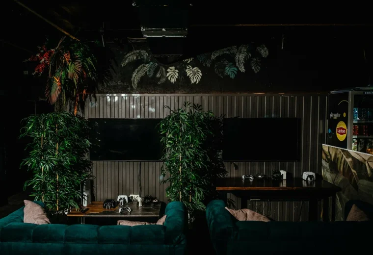 PS Lounge