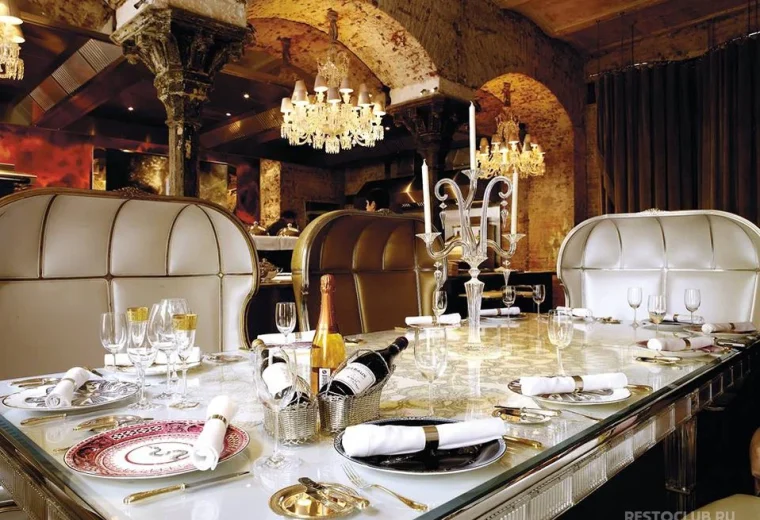 Cristal Room Baccarat