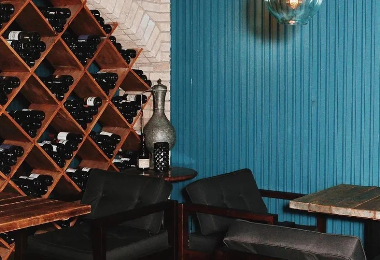 Wino Bar