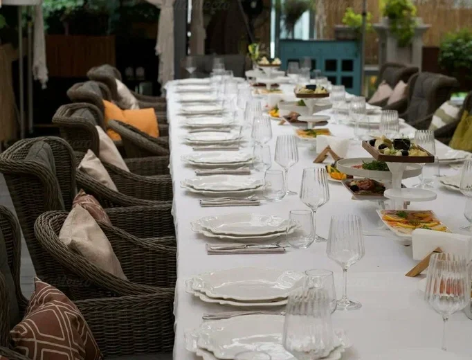 Food Embassy