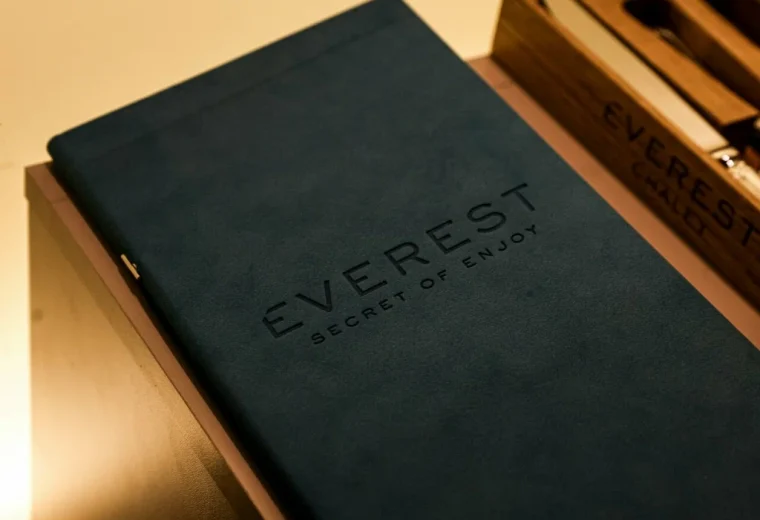 Everest Chalet