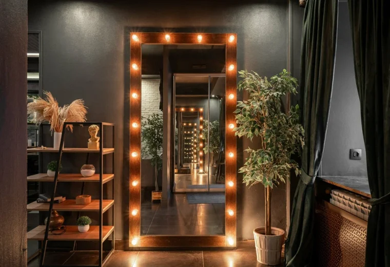 Маун Lounge