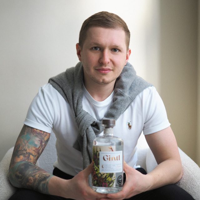 Андрей Суравов — эксперт RESTOO