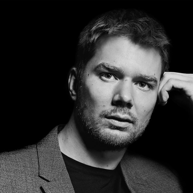 Антон Красильников — эксперт RESTOO