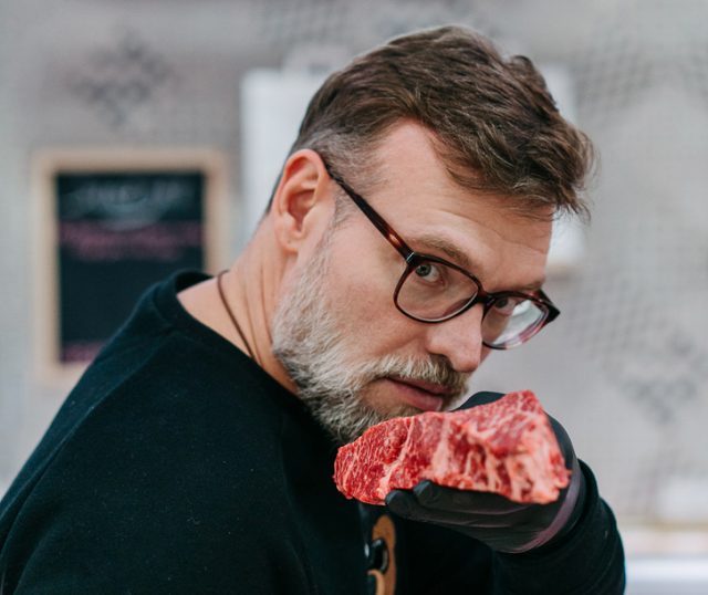 Михаил Смирнов — эксперт RESTOO